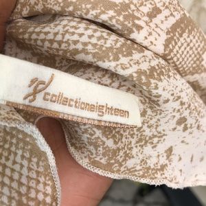 Collection eighteen Snake Print Silky Scarf